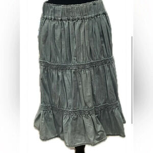 Yakira Bella large skirt